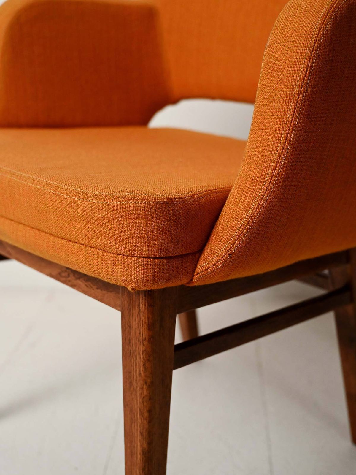 Pair Of Orange Oslosund Armchairs By Kinnarps From The 1950s photo vinterior