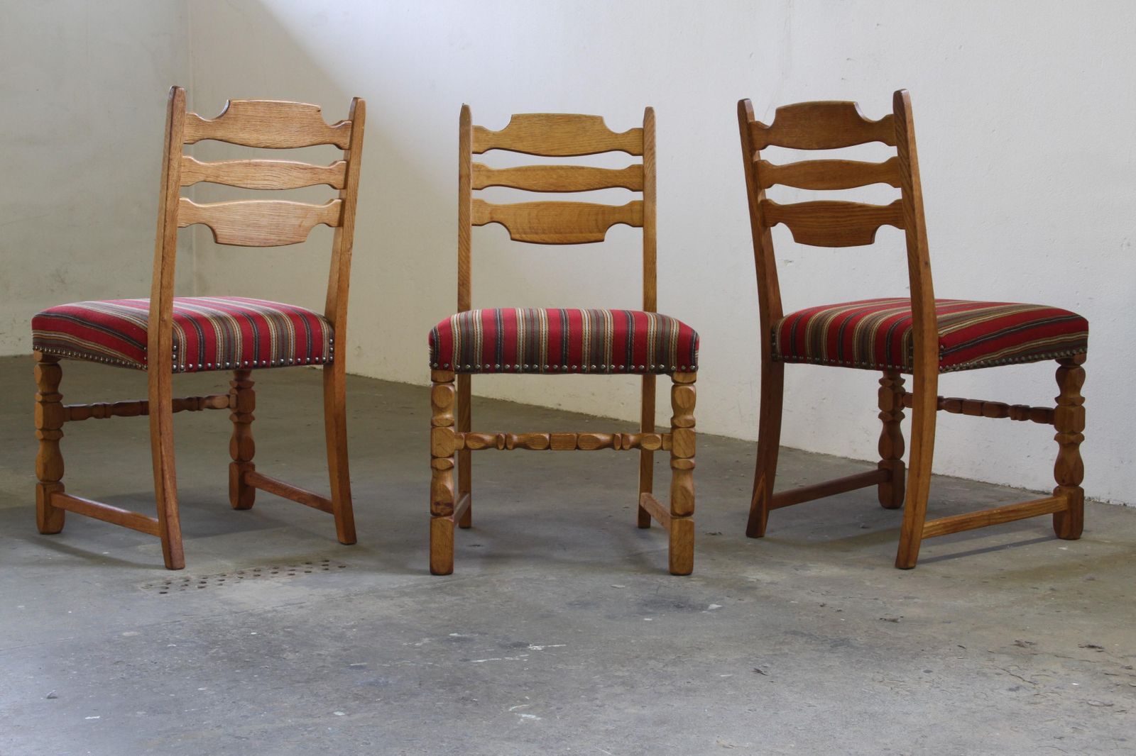2000.0 Vintage 1960s Danish Farmhouse Oak Dining Chairs Style Of Henning Kjærnulf photo