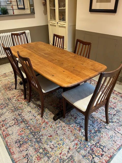 Ercol Style 6 Seater Table With 6 G Plan Refurbished Chairs With Cream Boule Seat Pads