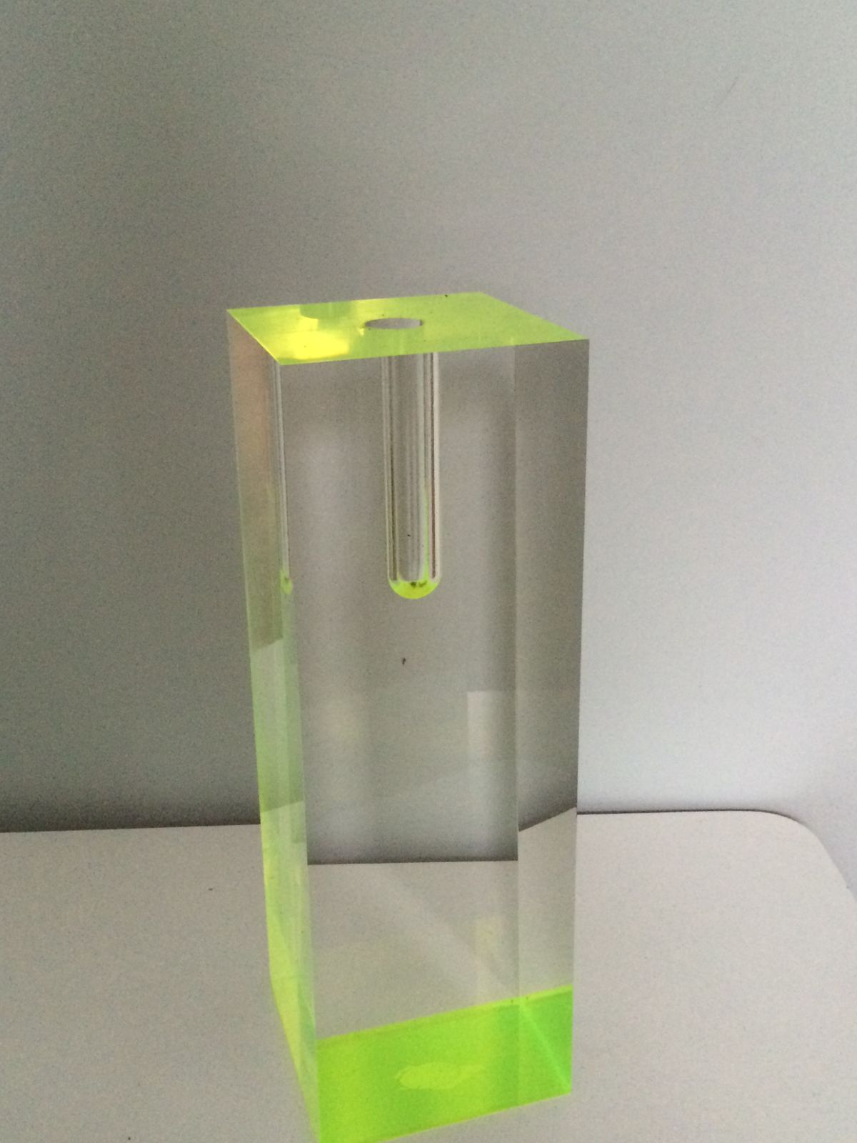 Tomoko Mizu Acrilic Vase In Yellow For Cappellini