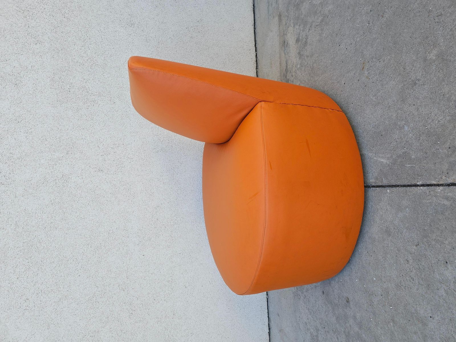 photo vinterior Pair Of Postmodern Chairs "Baobab" By Lievore Altherr Molina For Tacchini