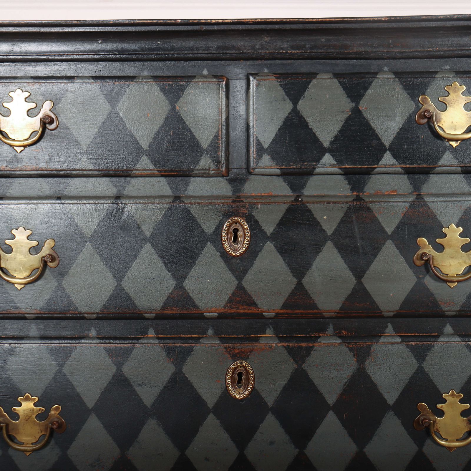 photo furniture English Painted Chest Of Drawers