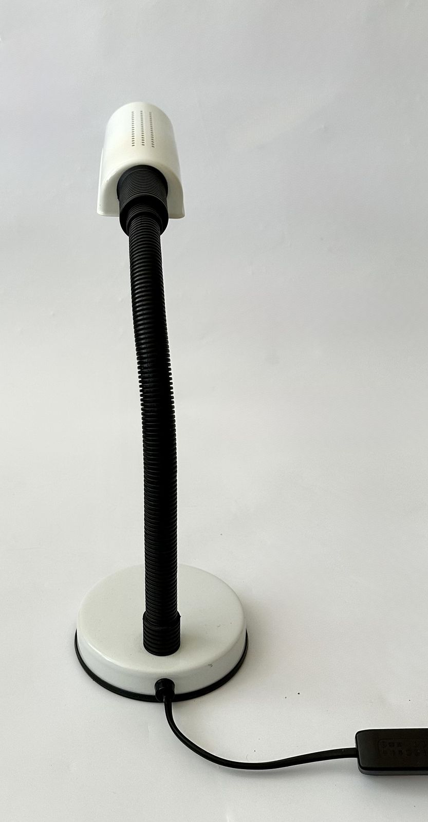 photo furniture 1980s Veneta Lumi Italian Desk Lamp