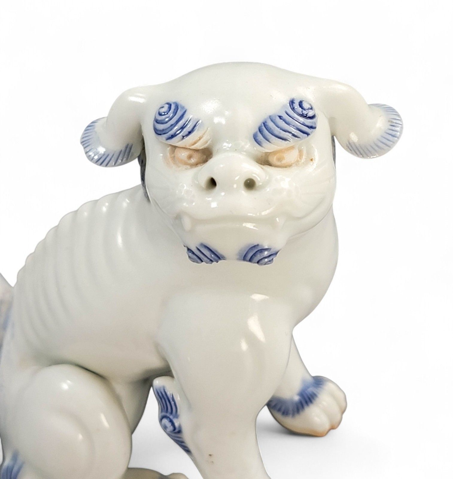 Japanese Hirado Blue And White Porcelain Lion Dog Sculpture, C. 1840–1880 photo vinterior
