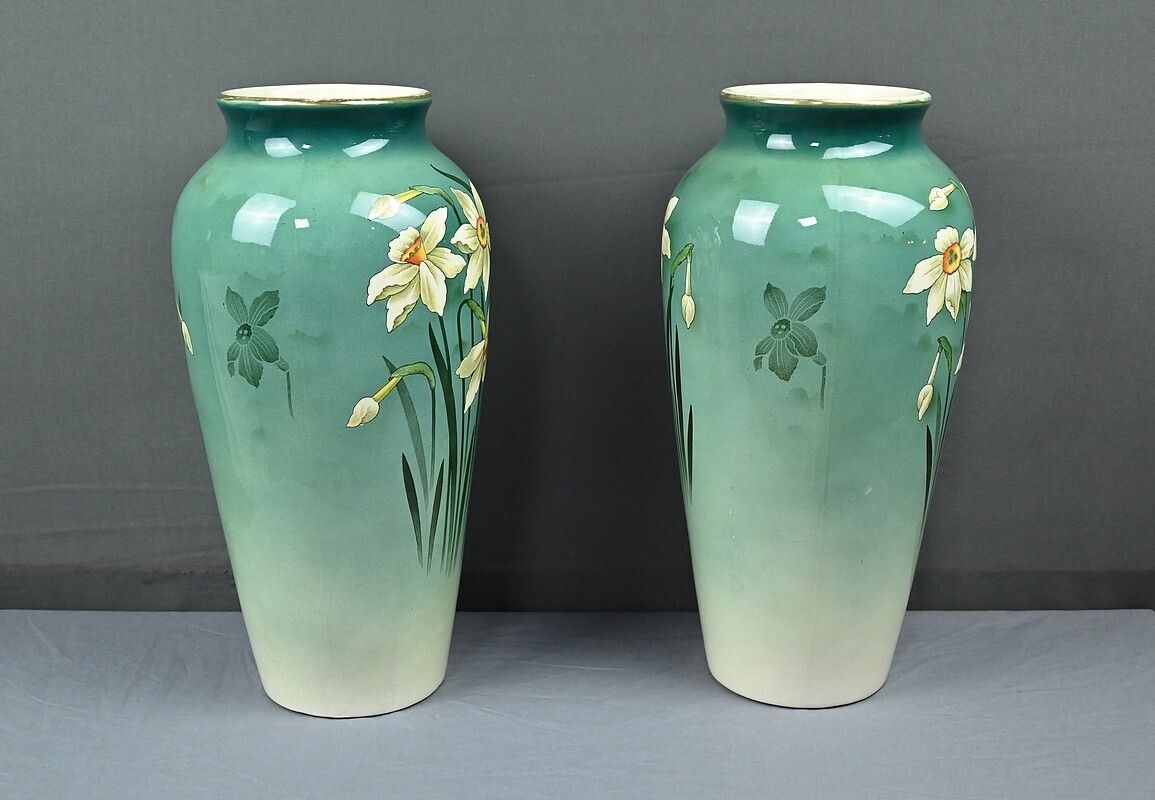 photo vinterior Pair Of Large Art Nouveau Vases, Fives Lille Pottery – Early 20th Century