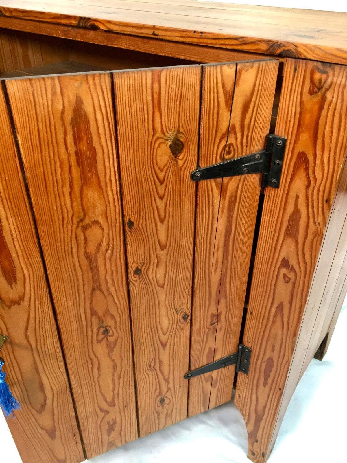 Antique Pine Wood Storage Cupboard Cabinet Side Board / Entrance Hall Tv Stand photo vinterior