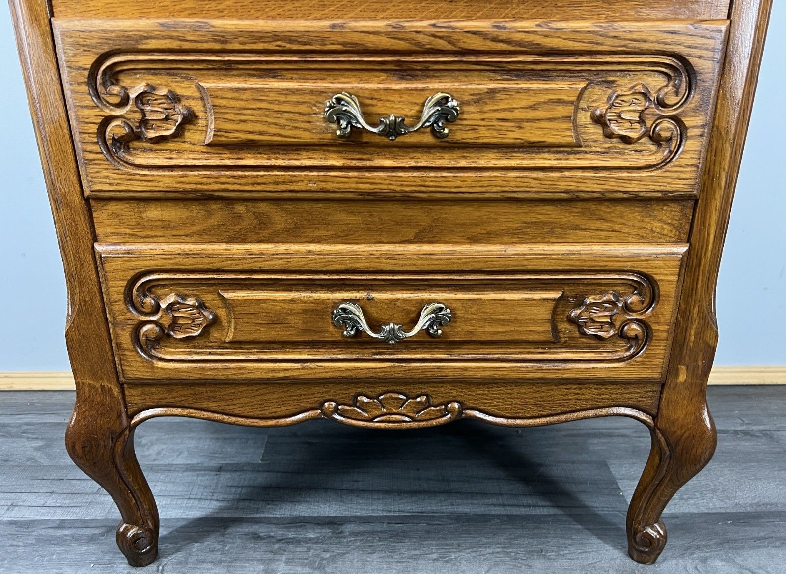 Chest Of Drawers Vintage French Louis Oak 4 Drawers Carved Cabinet Lot 4466 photo Furniture