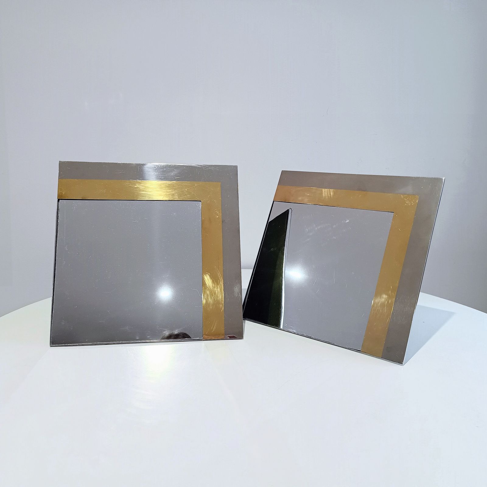 photo vinterior Pair Of Luxury Chrome Gold Frames Belgo Chrom, Hollywood Regency