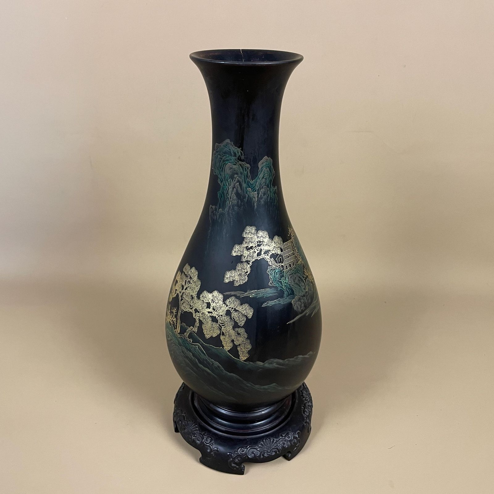 Asian Lacquer Vase Gilt Landscape Hand Painted Oriental Decor Vintage Black Gold Decorative Art Vase With Stand Japanese