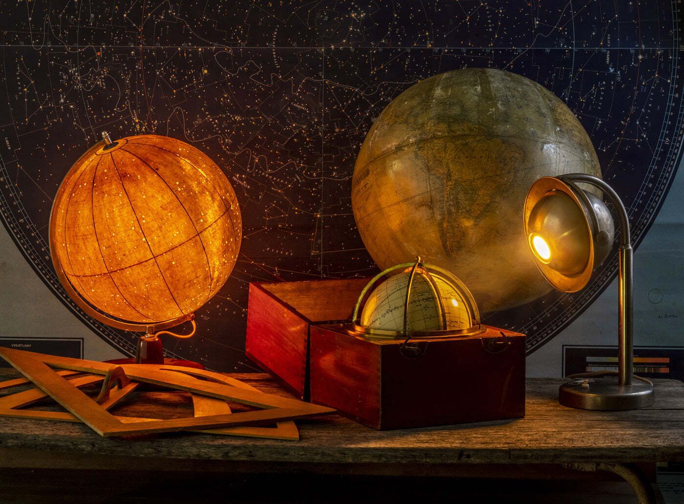 photo furniture Starfinder Marine Navigation Device, Cary & Co., 1925, United Kingdom