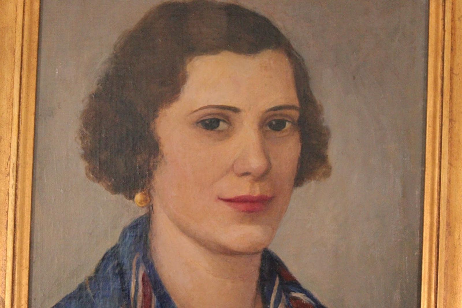 photo for sale Original Swedish Oil On Panel – “Portrait Of Lilly Lundberg” By Maj Jerndahl – Vintage & Framed – 57.5 × 49.5 Cm (22.6" × 19.5")