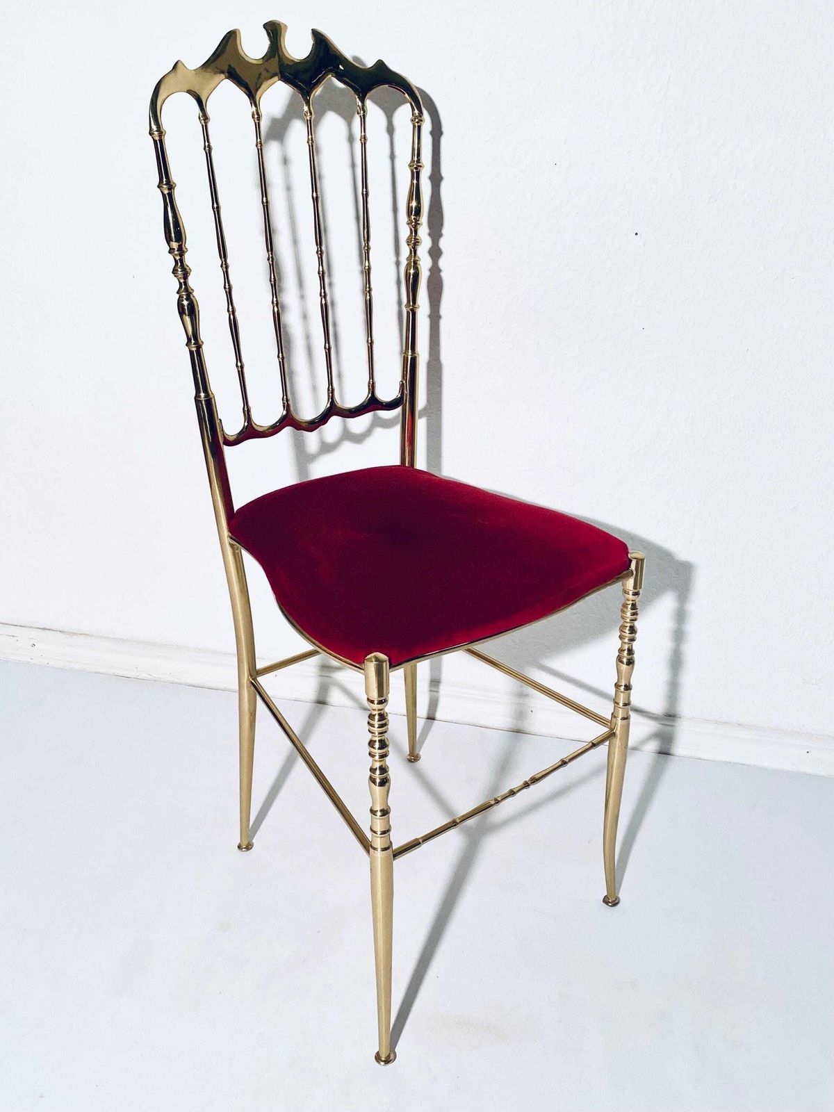 1950s Italian Chiavari Giuseppe Gaetano Descalzi Ornate Brass Red Velvet Chair / Vintage Decorative Side Chair / Mid Century Furniture photo for sale