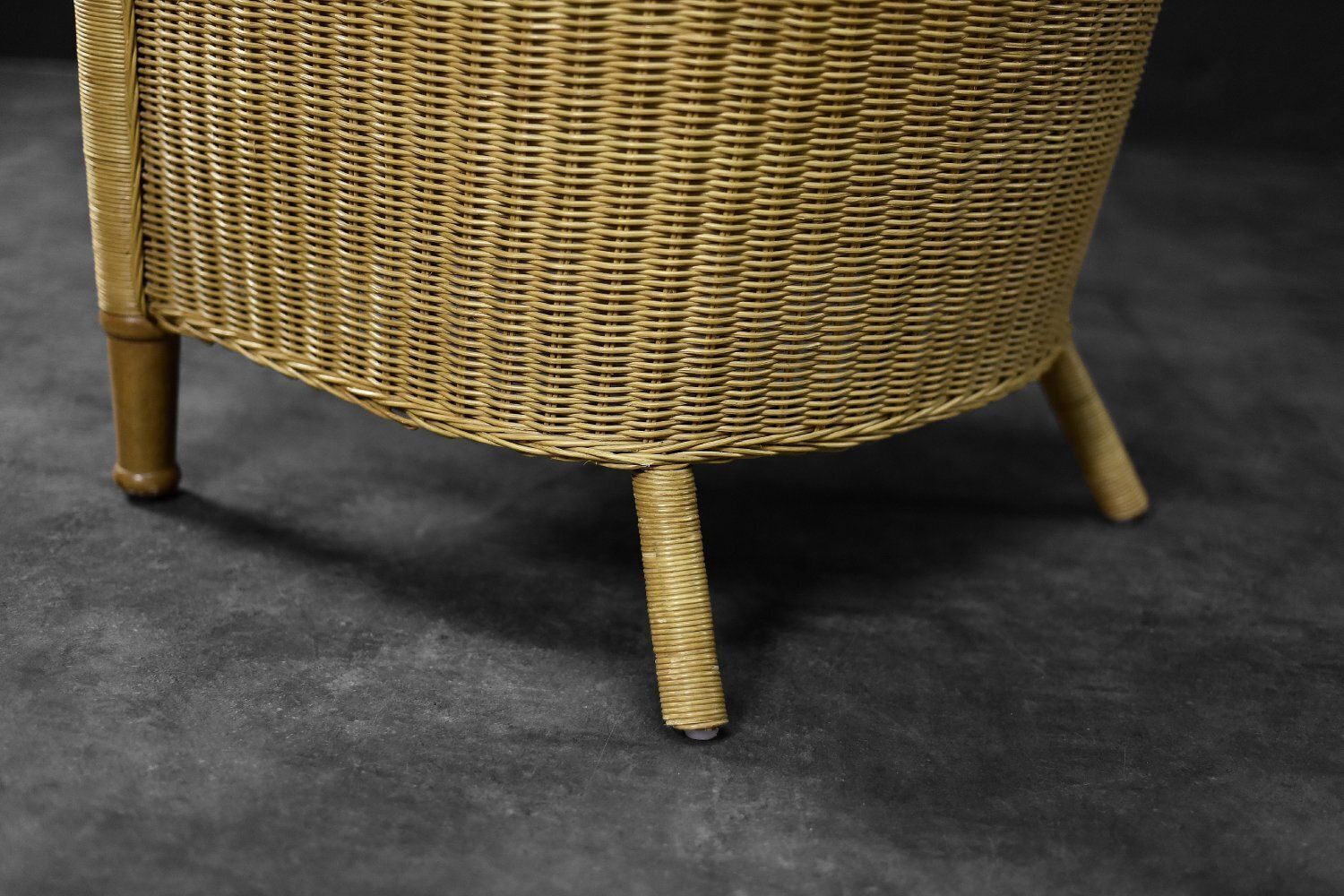 photo furniture Vintage Italian Boho Rattan Barrel Chair, 1970s