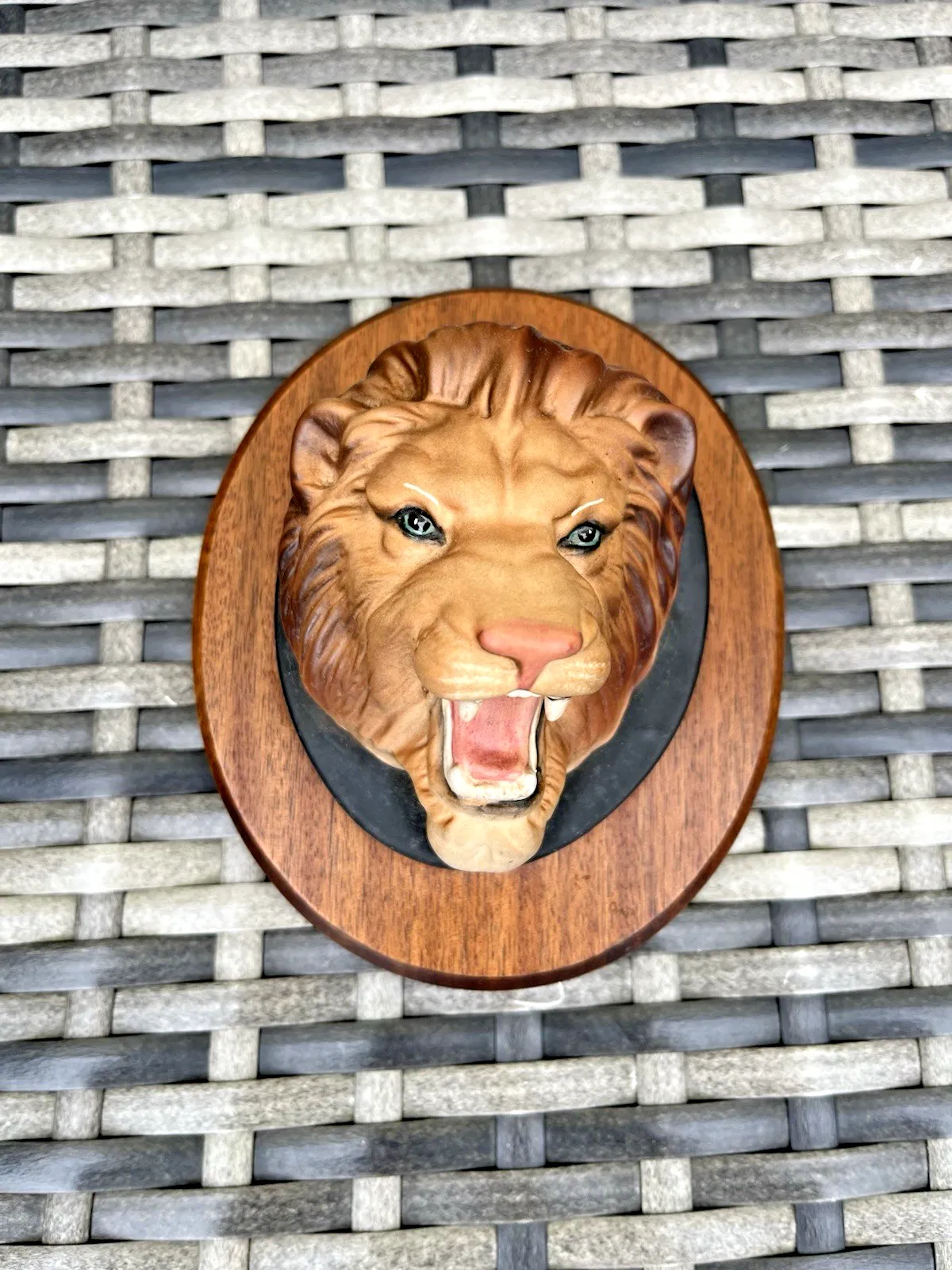 Art Rare Beswick Matt Lion Mask Head Wall Plaque Teak Mounted Wild Animals Series photo