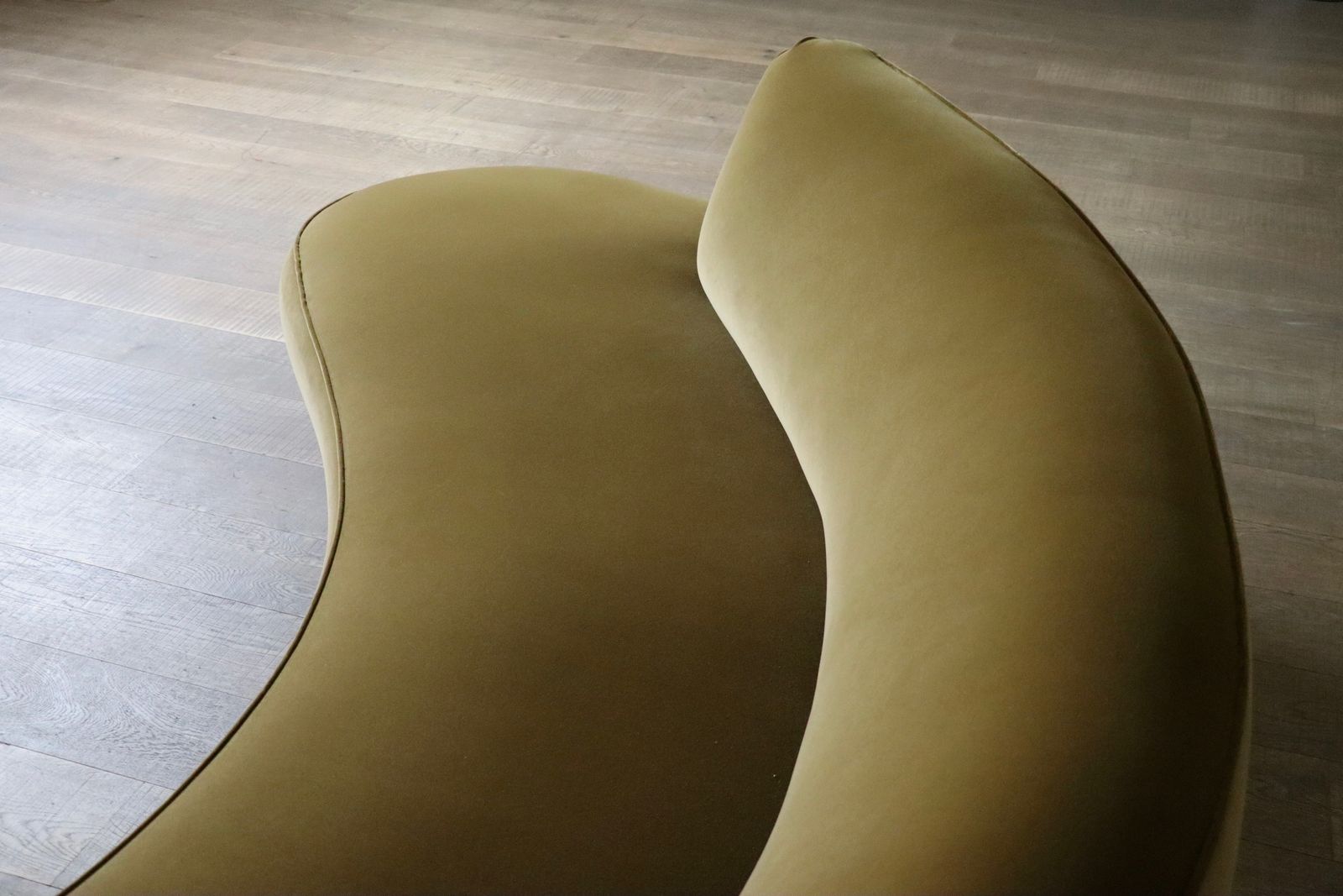 photo for sale Vladimir Kagan Serpentine Sofa In Velvet For Directional USA 1999