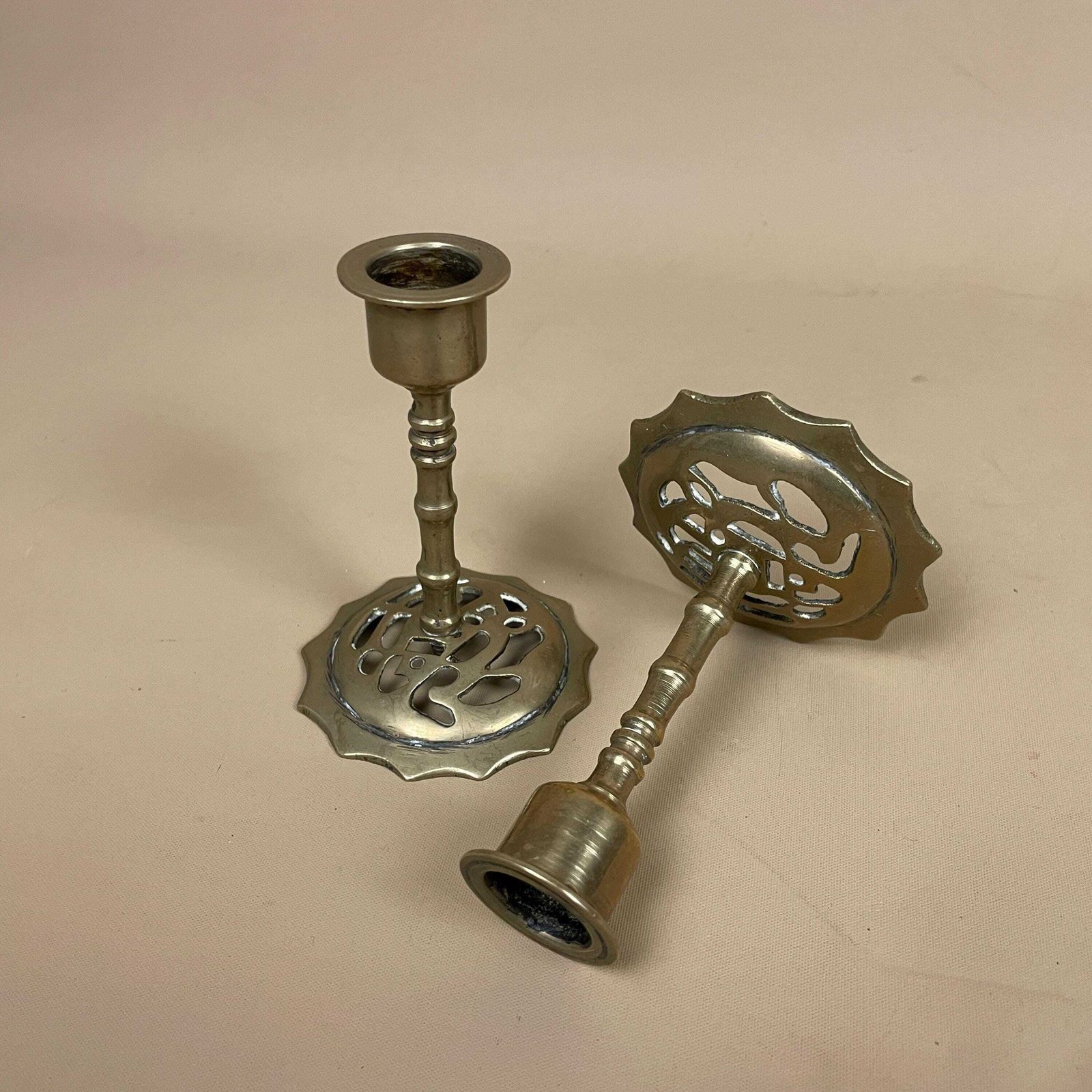 Antique Matching Pair Of Gold Brass Metal Candlestick Candle Stick Holder Vintage Round Base Taper Dinner Candlesticks Oriental Chinese photo furniture