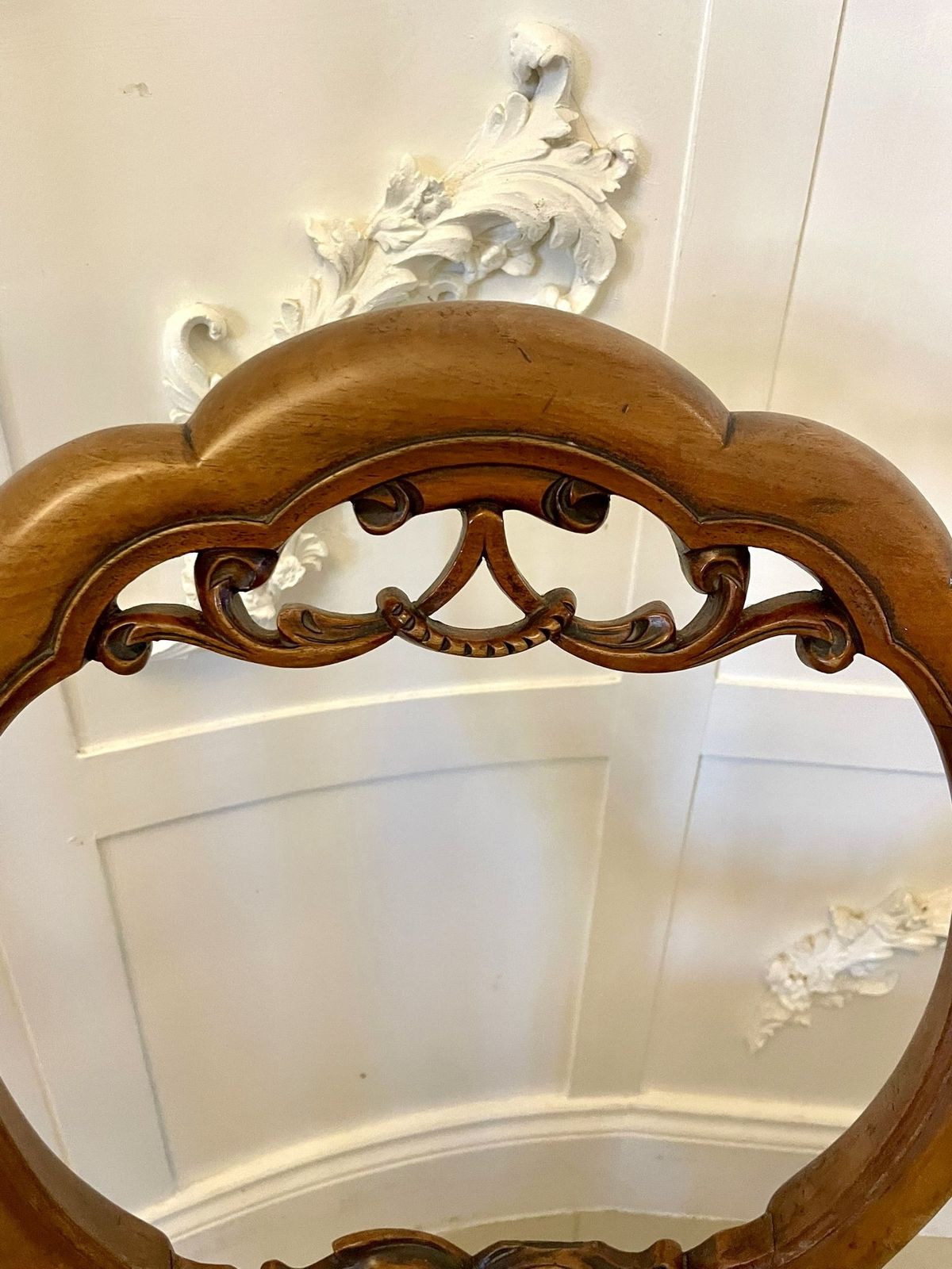 Quality Set Of Six Antique 19th Century Carved Walnut Balloon Back Dining Chairs photo for sale