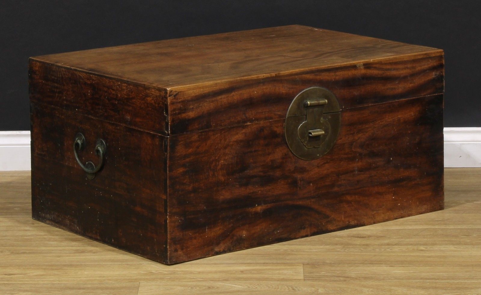 A 20th Century Chinese Camphor Wood Chest Trunk Or Coffee Table photo Furniture