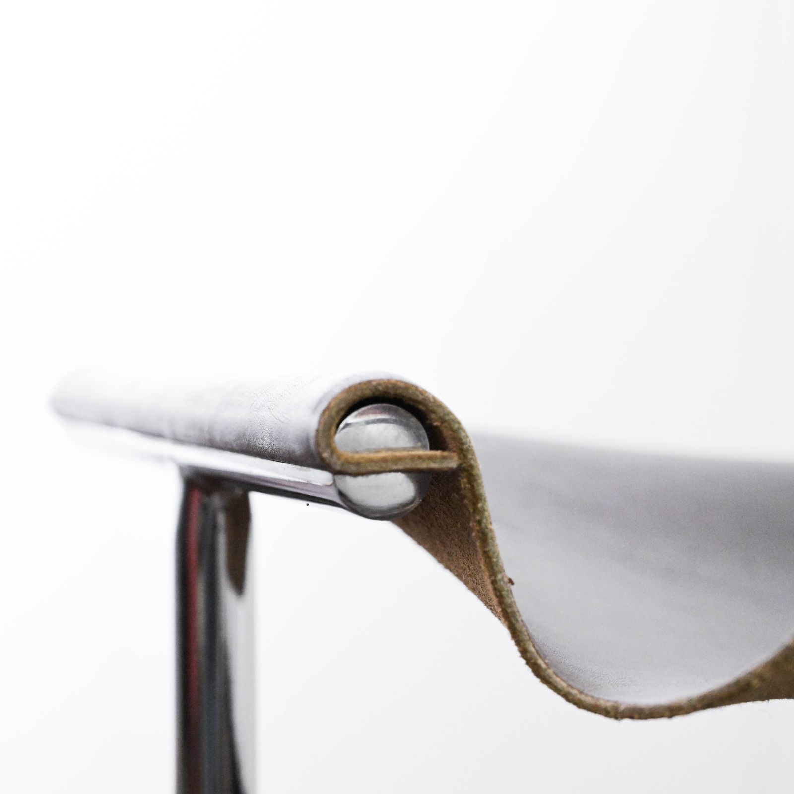 photo furniture Set Of 4 3lc Chairs Designed In 1952/953 By D. Kelly , W. Katavolos & R. Little