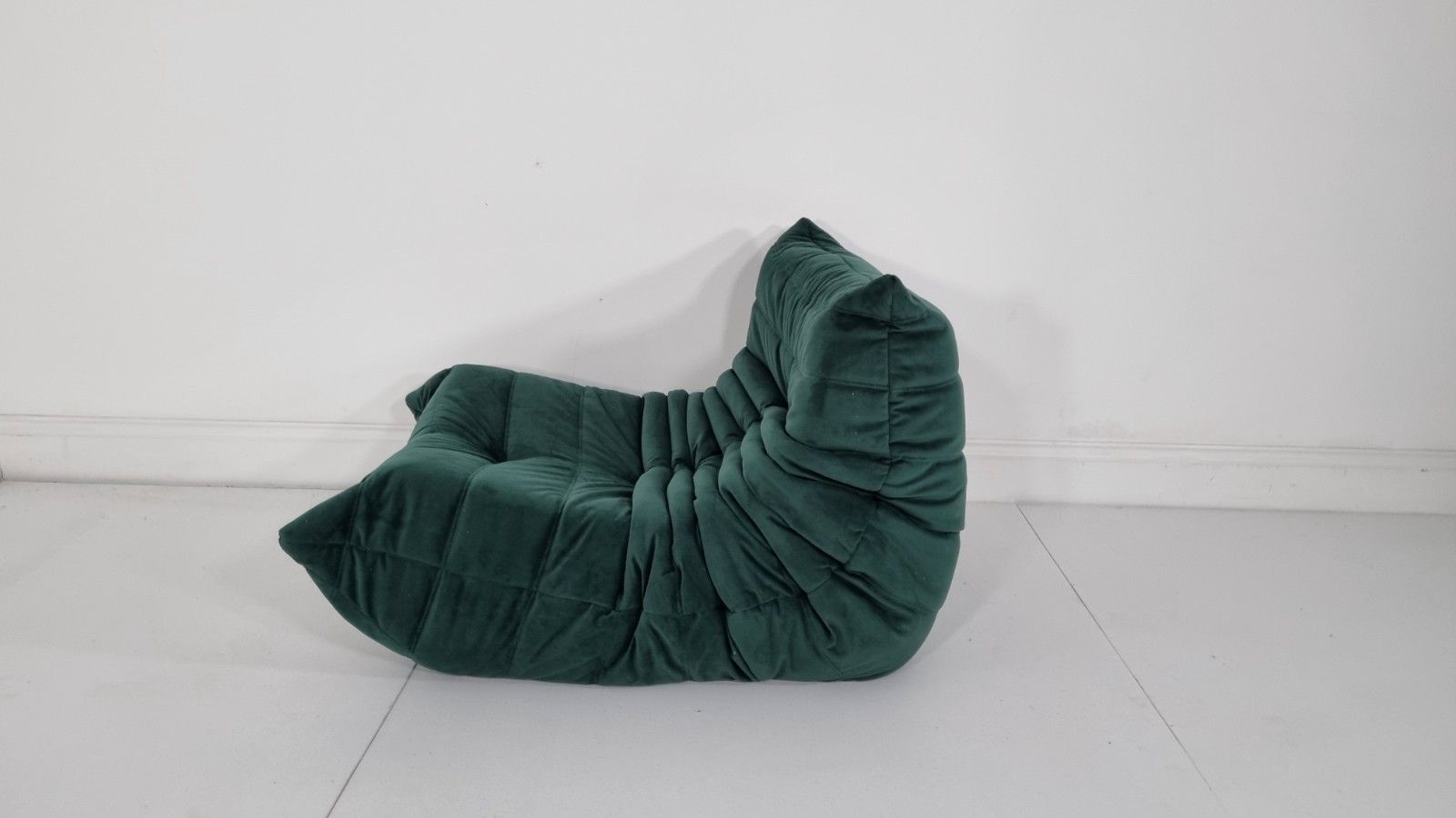 Ligne Roset Togo Chair In Luxurious Deep Green Velvet Immaculate photo for sale