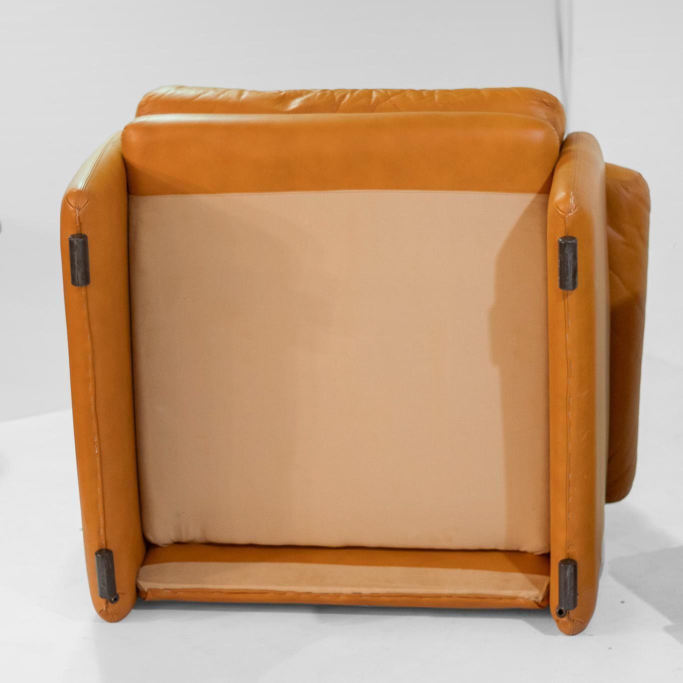 photo vinterior 1970 Vintage Coronado Brown Leather Armchairs By Tobia Scarpa For C&B Italia