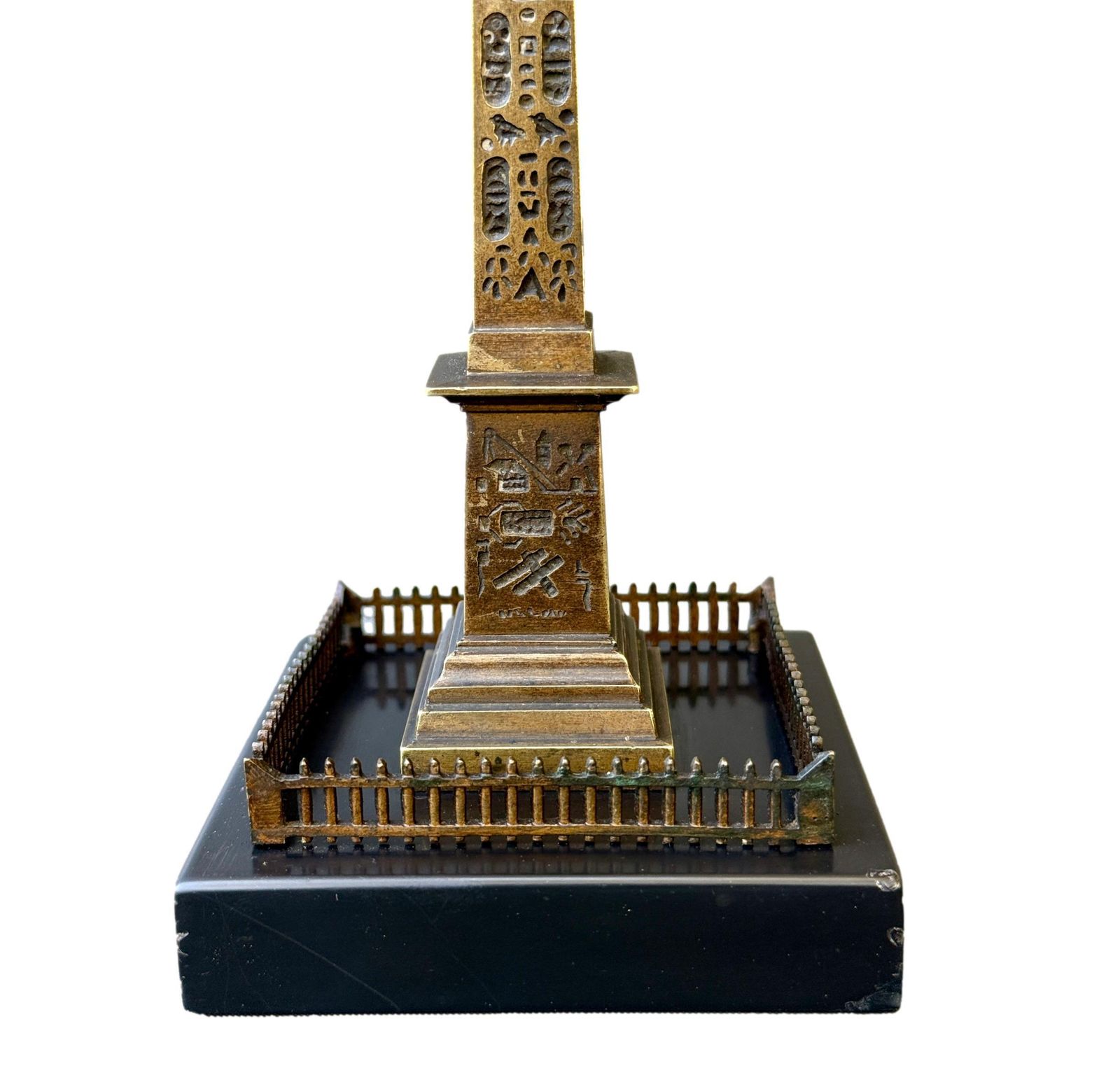 Antique 19th Century Bronze Louxor Obelisk, Souvenir Of Paris, Egyptian Revival Decor photo for sale