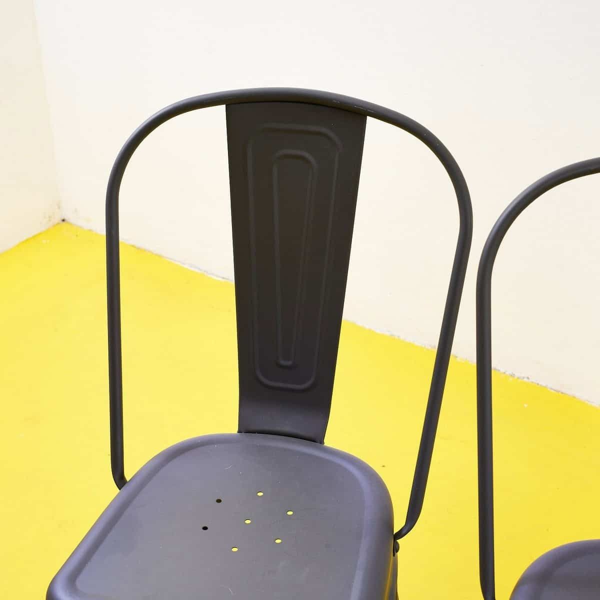 photo furniture Elegant 4 Piece Industrial Style Metal Chairs