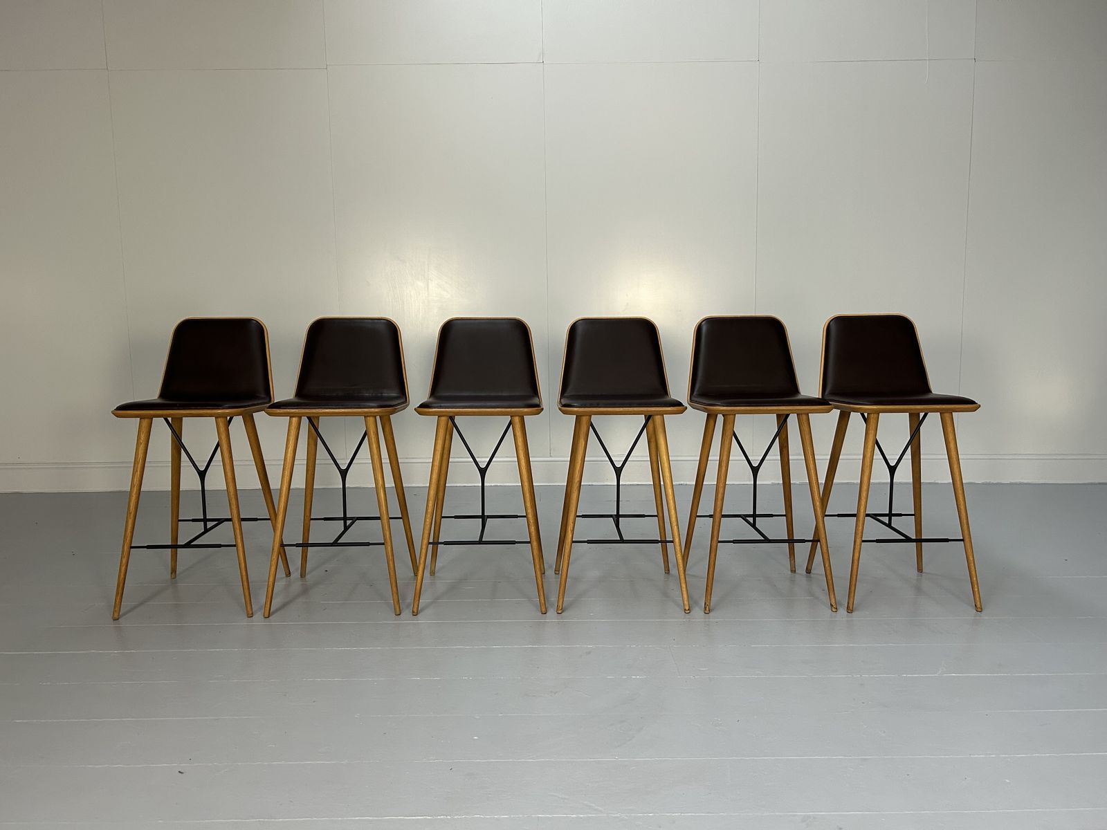 7000.0 Fredericia “Spine” Counter Bar Stools Set Of 5 In Brown Leather photo