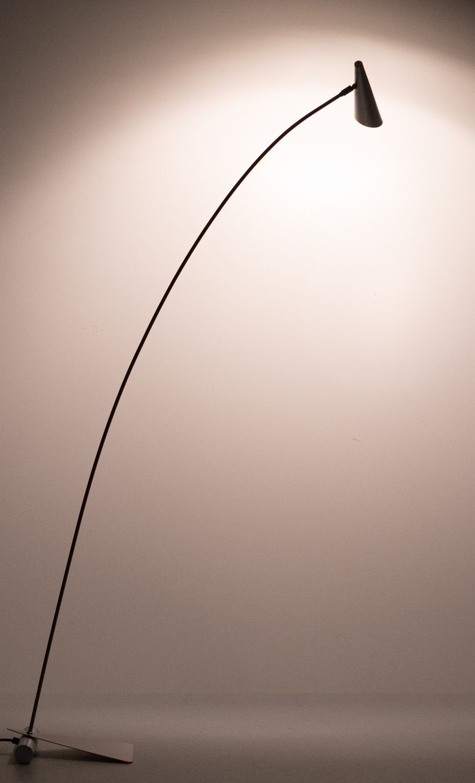 Lighting Hala Zeist Halogen Arch Floor Lamp 1980s Holland photo
