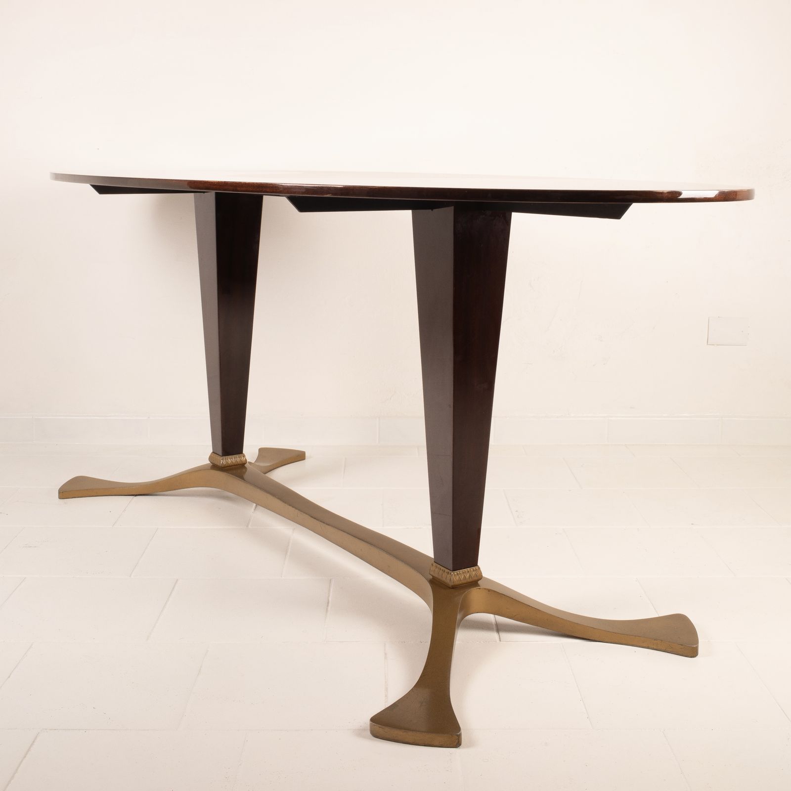 photo vintage Table By Fulvio Brembilla For Rb Design