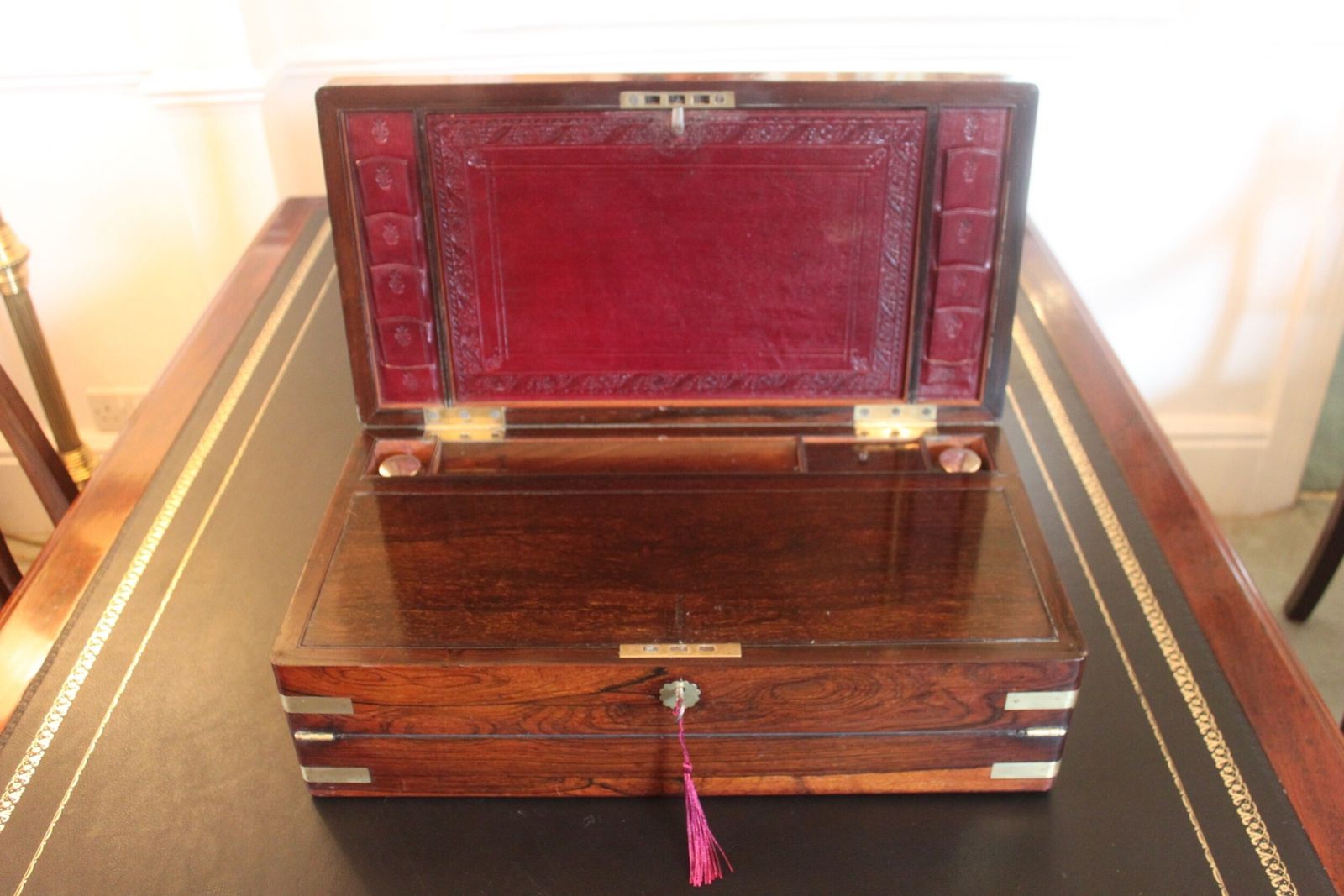 A Fine Late Georgian Rosewood Bi Fold Writing Slope With Secret Drawers photo vinterior