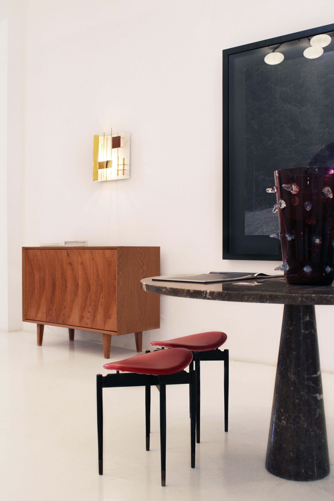 photo vinterior Mid Century Modern Style Oak Wood Pair Of Italian Sideboards By L.A Studio