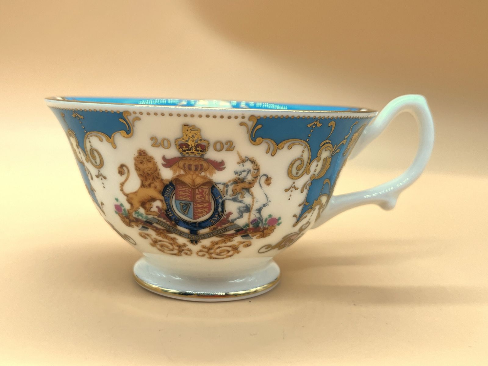 Royal Collection Queen Elizabeth Ll Golden Jubilee 1952   2002 Cabinet Tea Cup And Saucer Duo Boxed With Packaging. photo buy