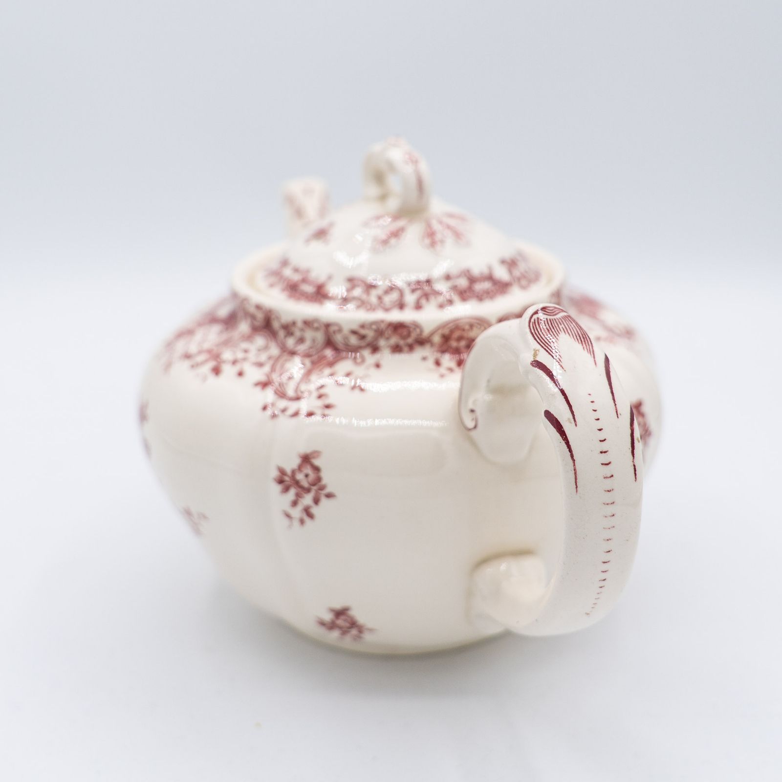 Pink Floral Transferware Tea Pot "Valeria"   Villeroy & Boch   1920s   Late Victorian / Edwardian Revival Tradition photo vintage
