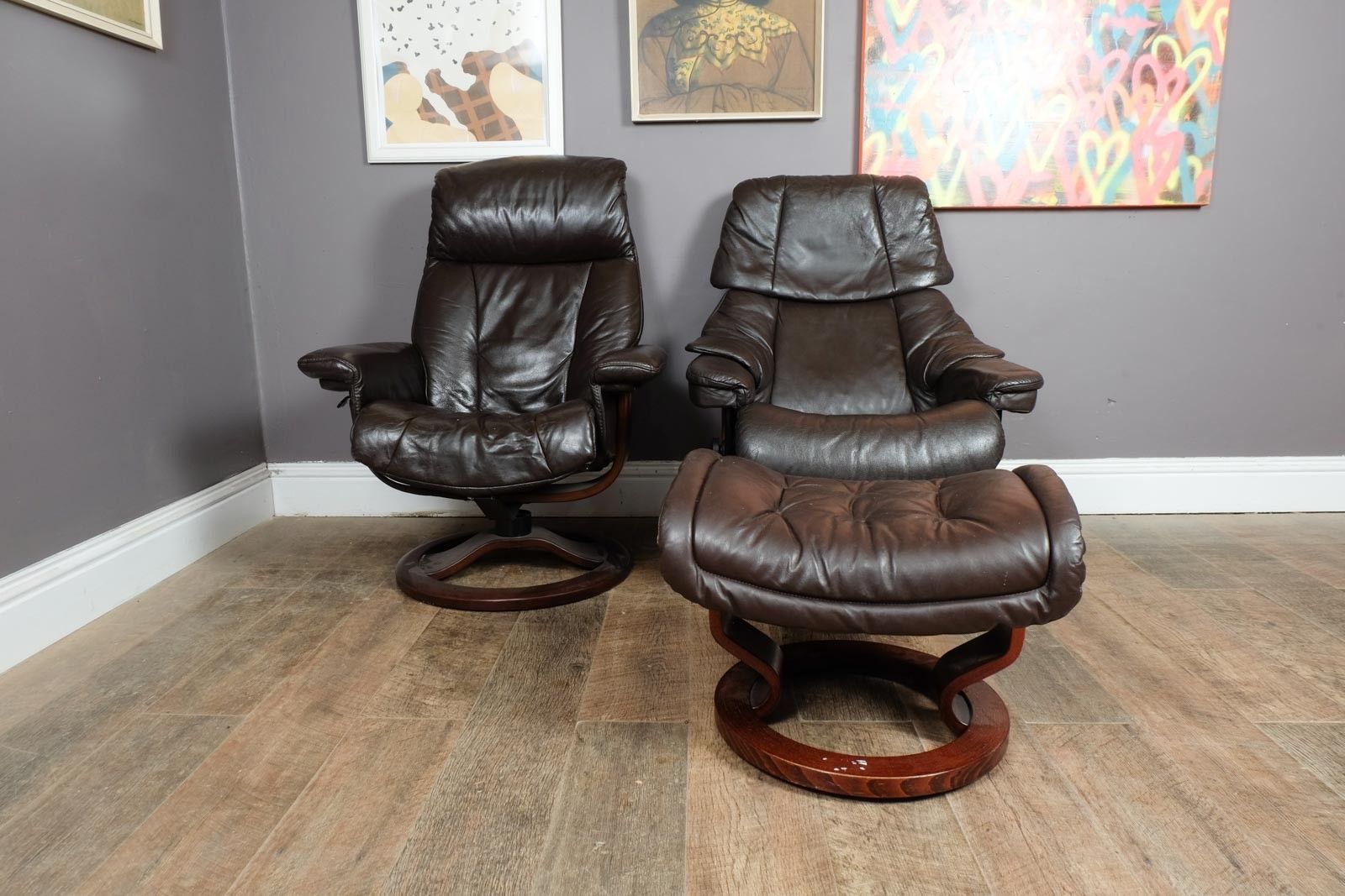 225.0 Vintage Retro Dark Brown Leather Stress Less Reclining Armchair And Footstool photo