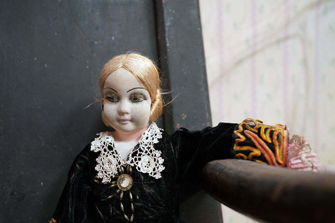 Home Decor An Early 20thc Black Velvet French Boudoir Doll C.1920 photo