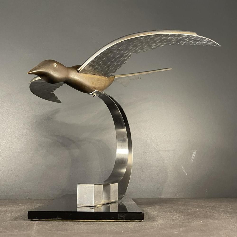 photo vintage Art Deco Metal Sculpture Of Bird, 1930s