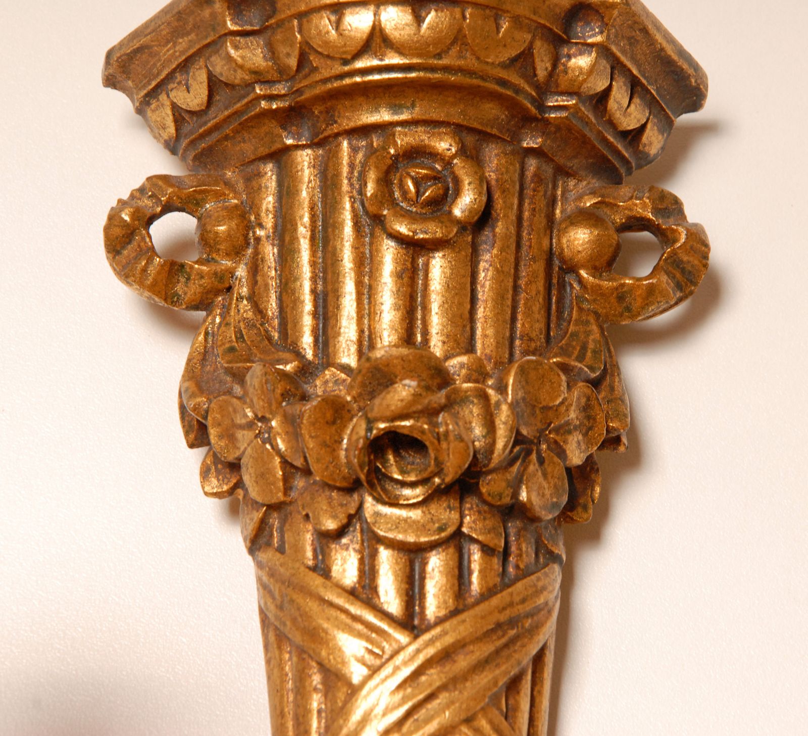 Vintage Italian Wall Lamps Gold Giltwood Carved Florentiner Sconces A Pair photo vintage