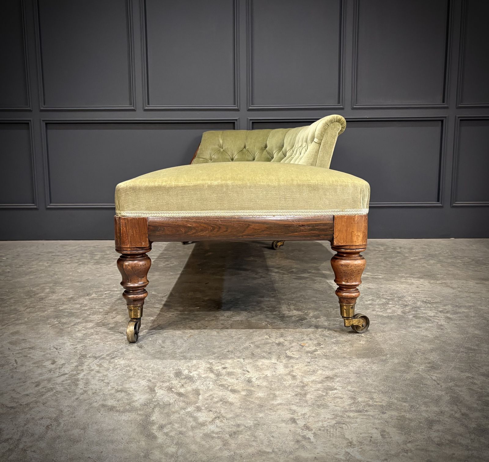 Victorian Rosewood Chaise Longue photo for sale