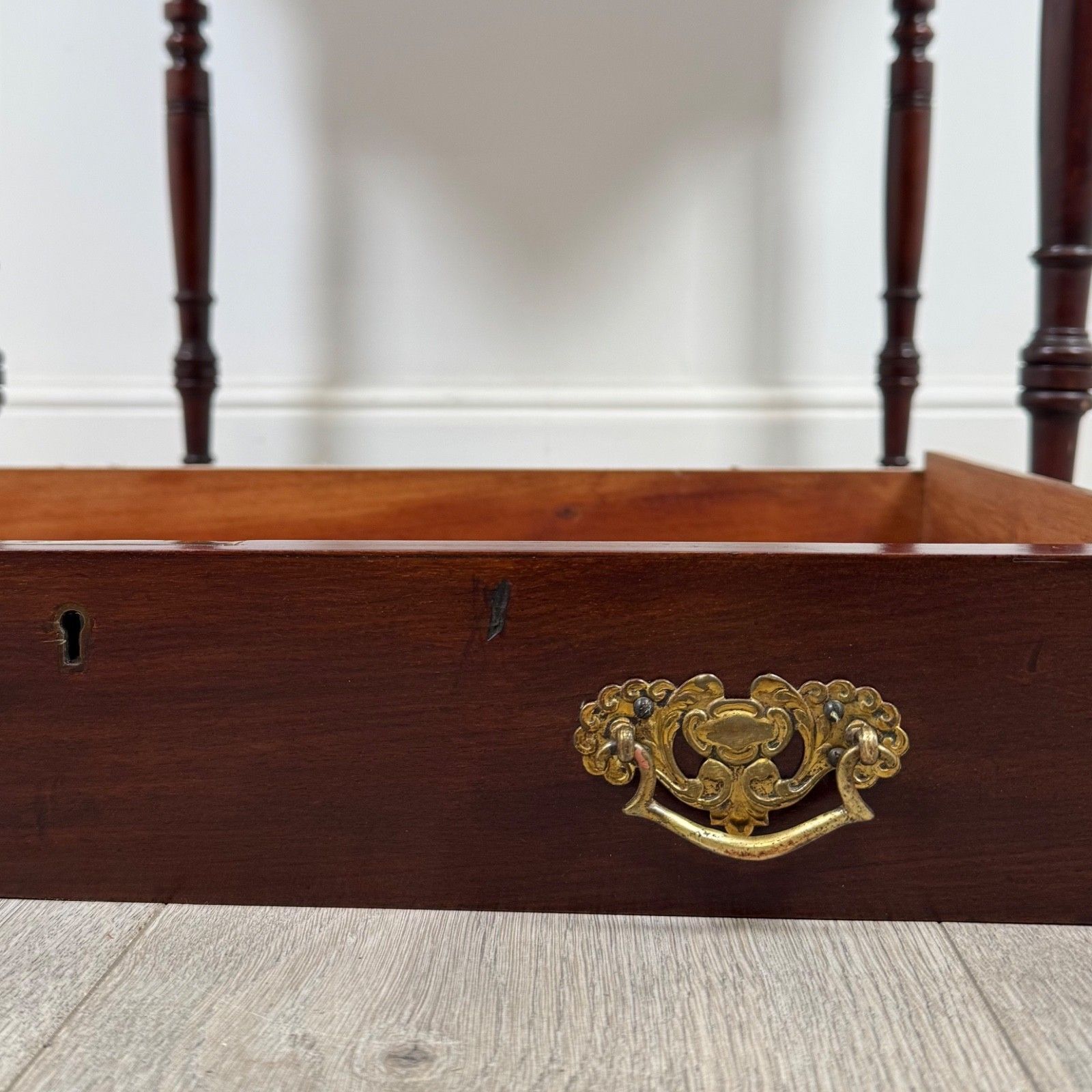 Furniture Antique 20th Century Good Quality Writing Table In Mahogany photo