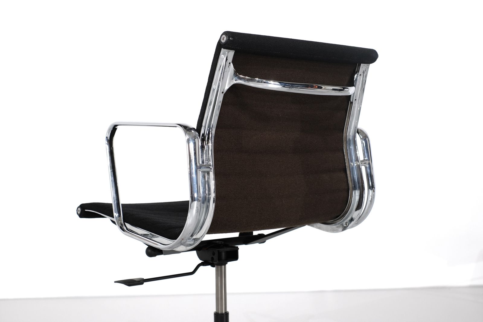Furniture Set Of Armchairs For " Ea 117 " Charles Ray Eames For Icf USA 1969. photo