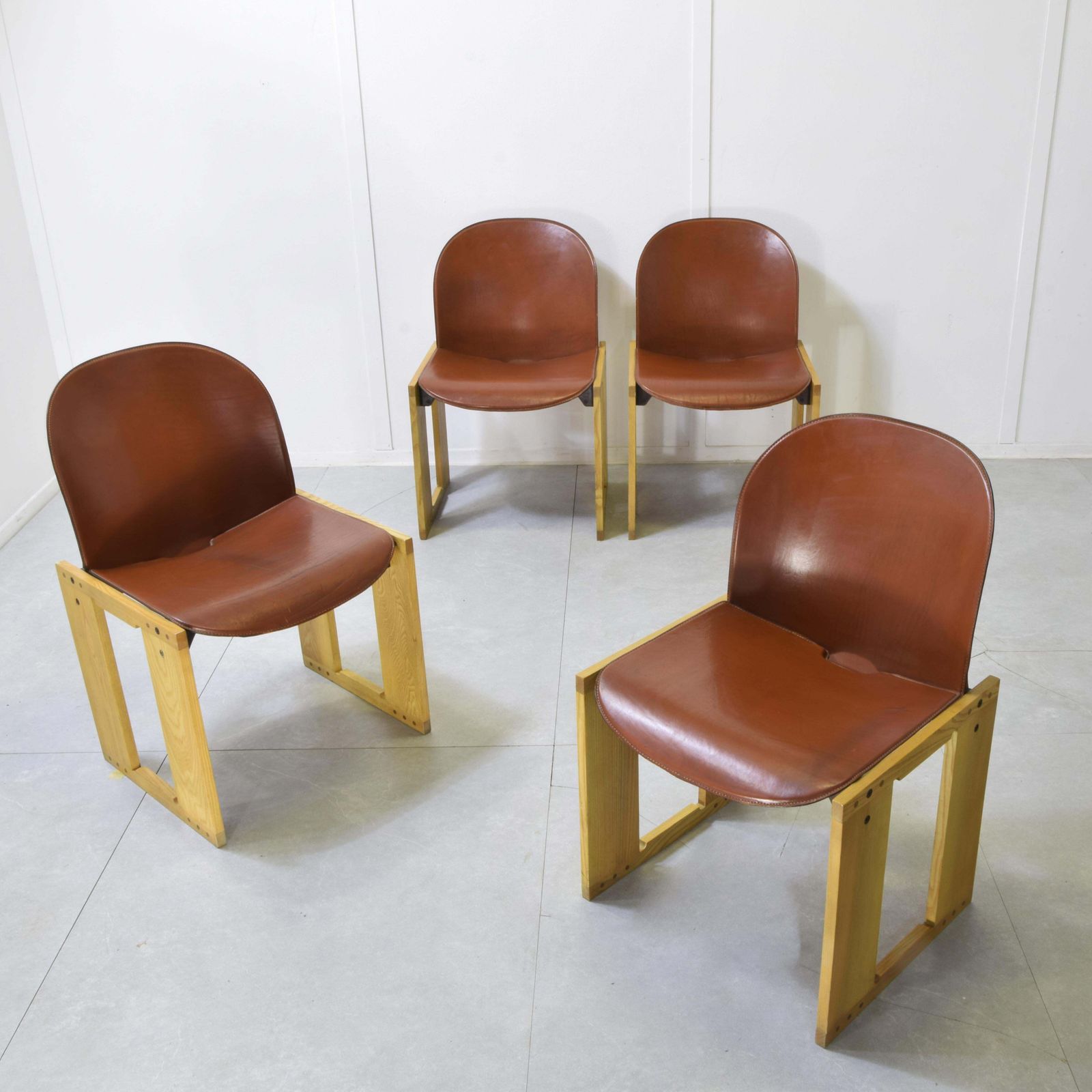 Afra Tobia Scarpa Dialogo Set Of Four Dialogo Chairs 1970s. photo furniture
