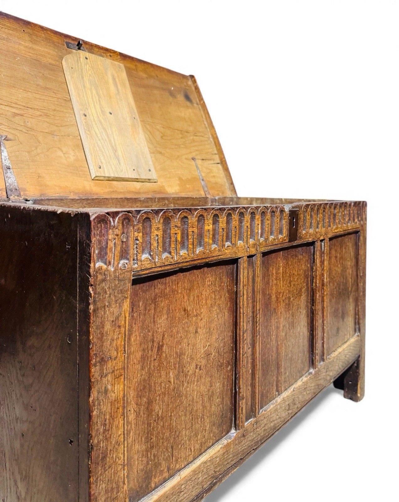 Antique Period Blanket Box Coffer Solid Oak And Elm Superior Quality C1680s photo vintage