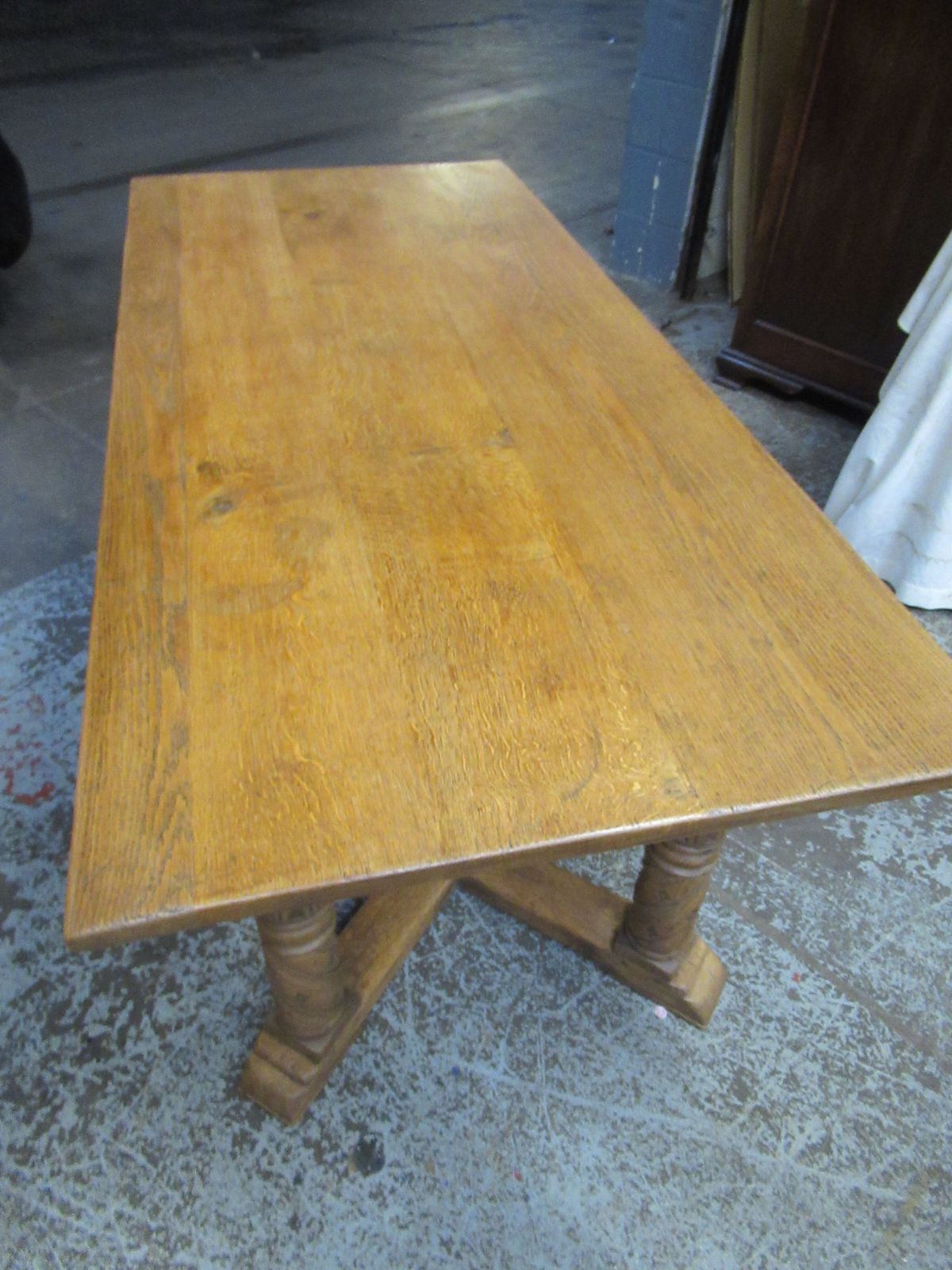 Large Light Oak 1920  Refectory    Dining Table . photo vintage