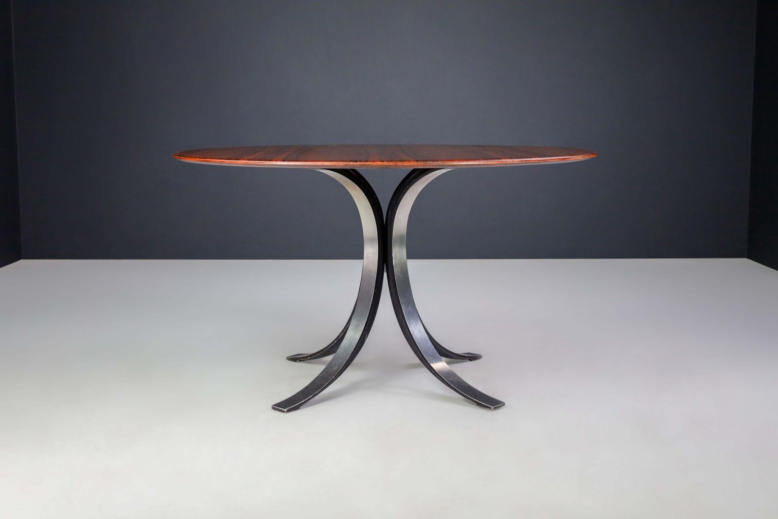 Osvaldo Borsani And Eugenio Gerli For Tecno Round Dining Table In Walnut & Steel photo for sale