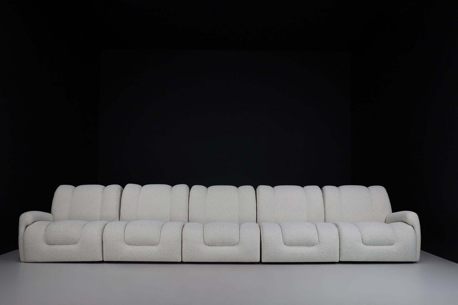 Mid Century Italian Modular Lounge Sofa In New Bouclé, 1970s, Set Of 5 Elements photo furniture