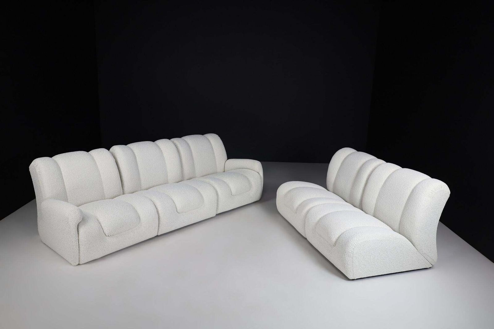 Mid Century Italian Modular Lounge Sofa In New Bouclé, 1970s, Set Of 5 Elements photo 9493.0