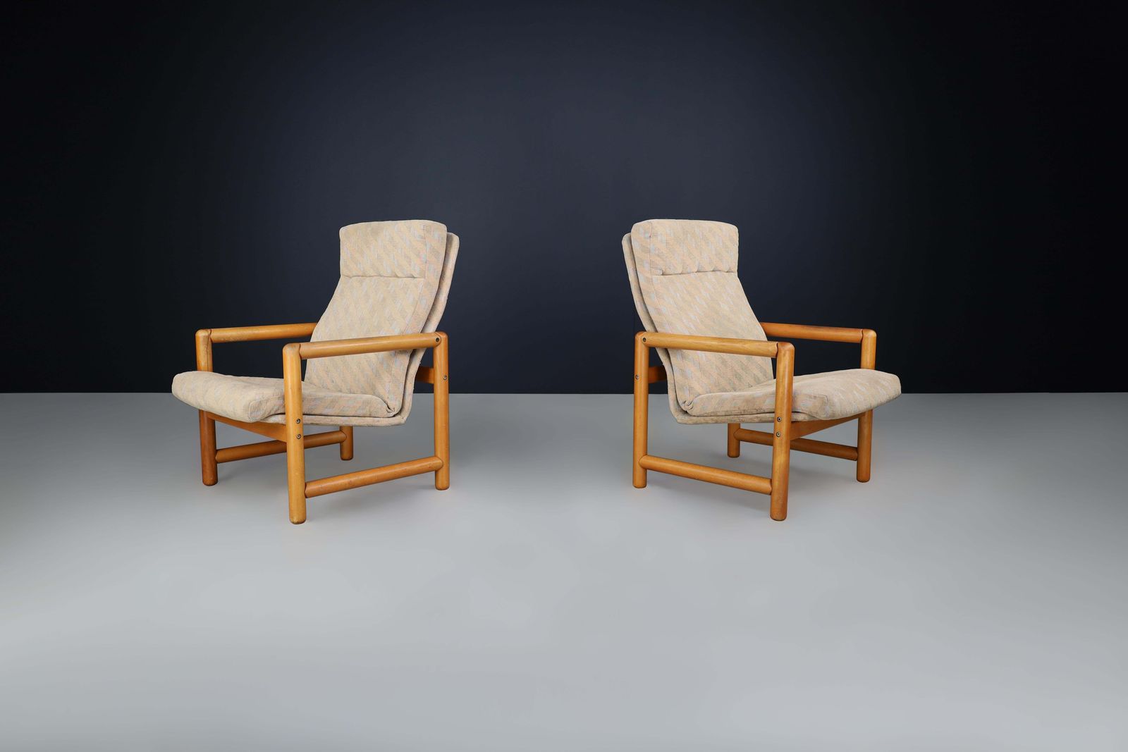 Pair Of 1970s Ton Beechwood Lounge Chairs With Original Upholstery photo 3282.0