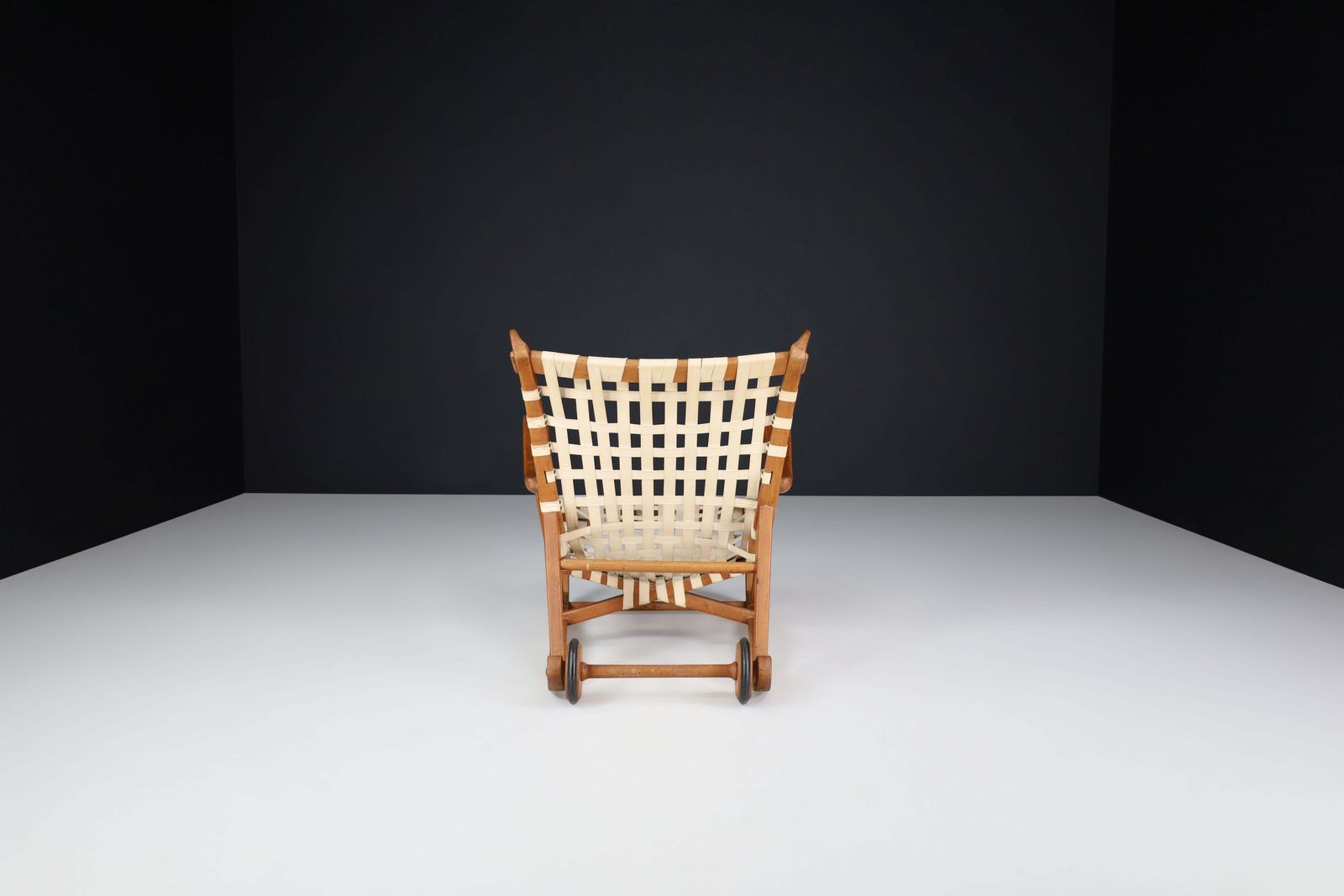 Sculptural Oak Lounge Chair By Guglielmo Pecorini, Italy, The 1950s photo vinterior