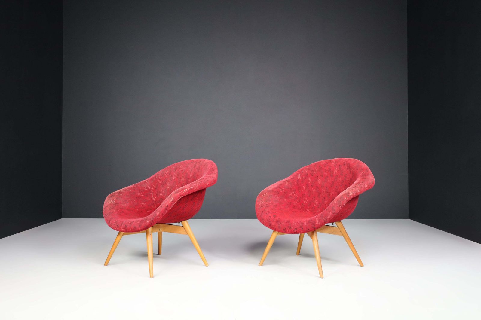 Set Of 2 Miroslav Navratil Easy Chairs In Original Fabric, Czech Republic, 1960 photo for sale